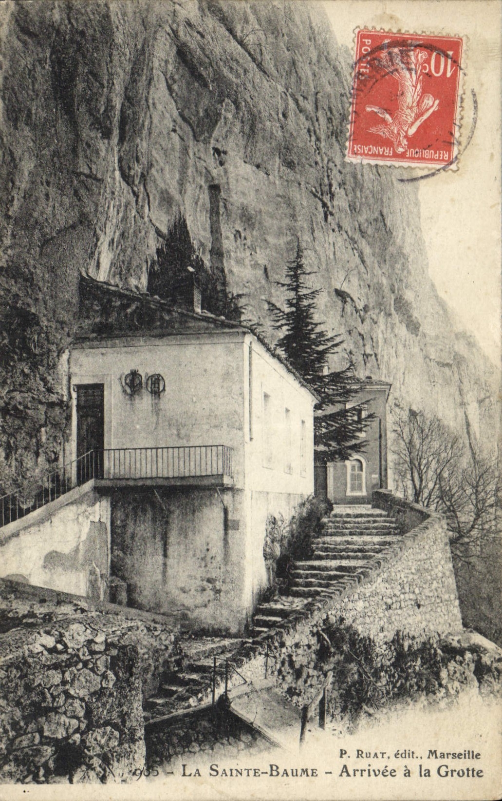 CPA La Sainte Baume Arrivee a la Grotte 