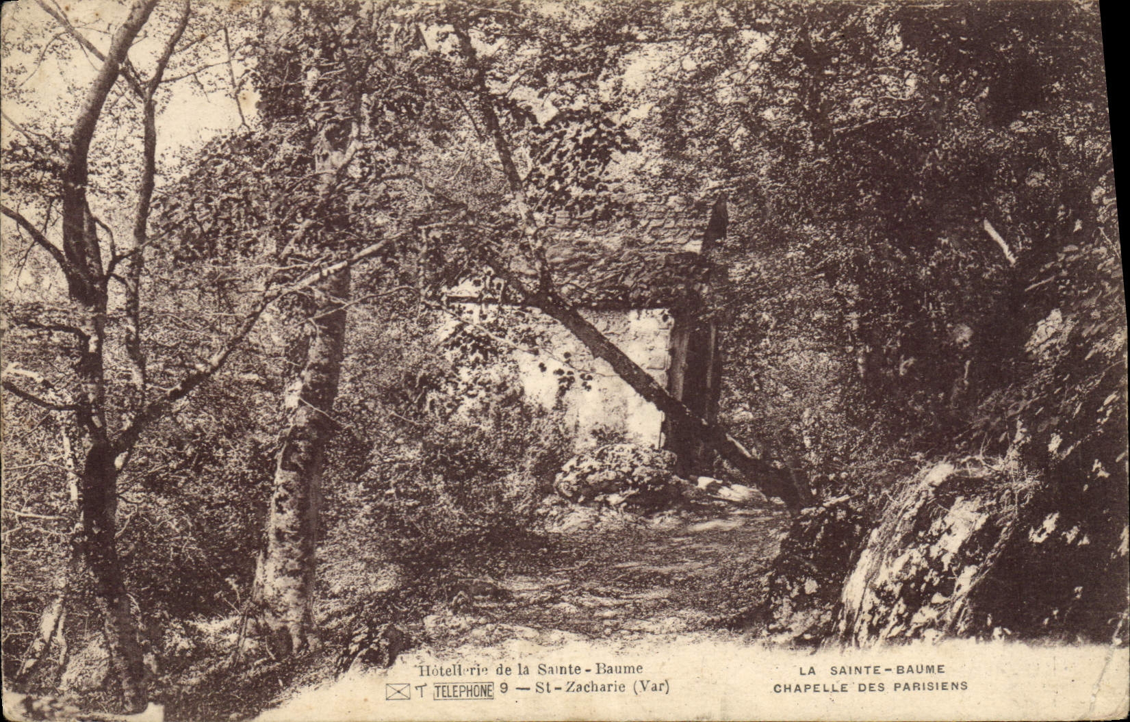 CPA La Sainte Baume Chapelle des Parisiens