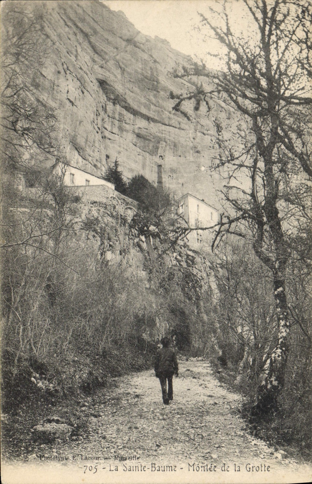 CPA La Sainte Baume Montee de la Grotte 