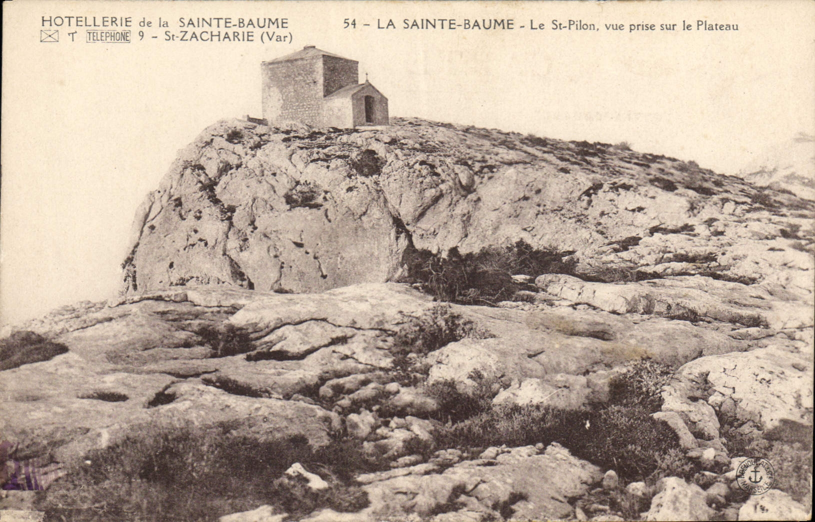 CPA La Sainte Baume Le St Pilon vue prise sur le Plateau