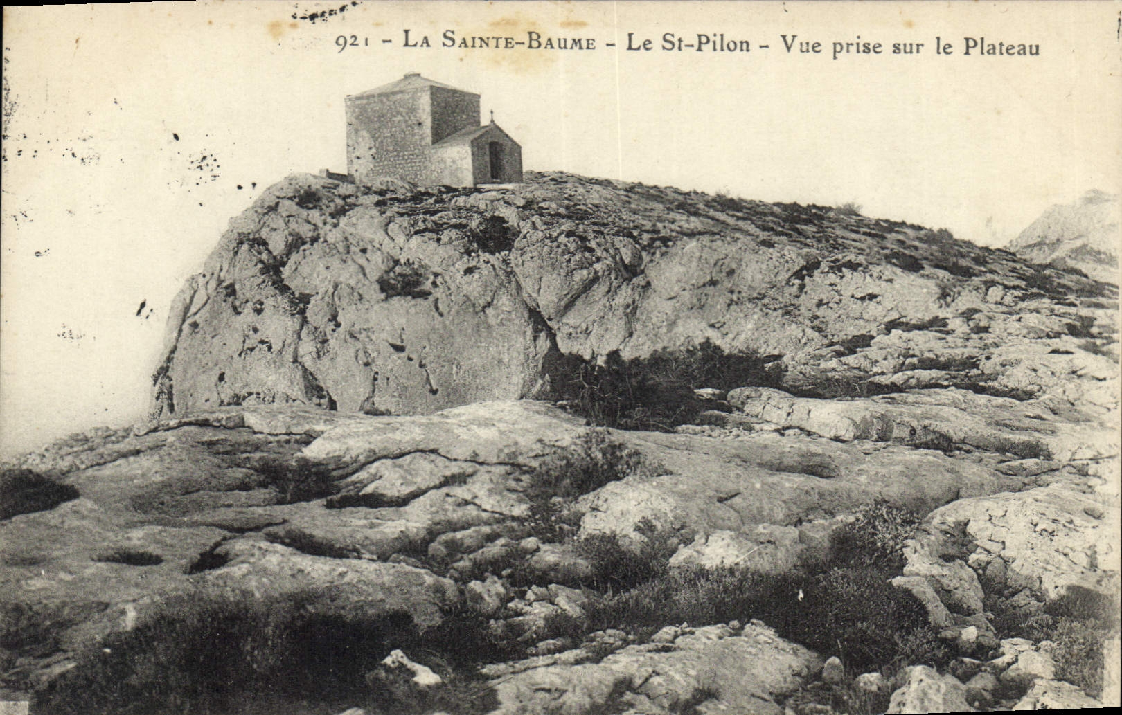 CPA La Sainte Baume Le St Pilon Vue prise sur le Plateau