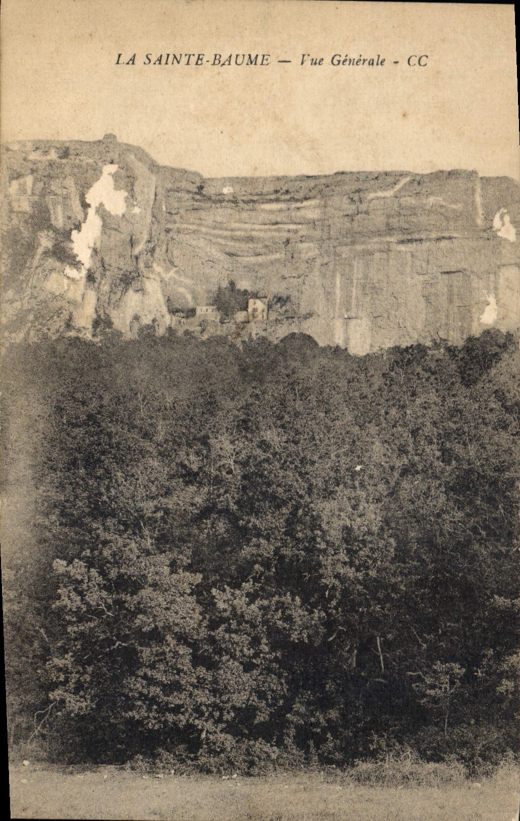 CPA La Sainte Baume Vue Generale