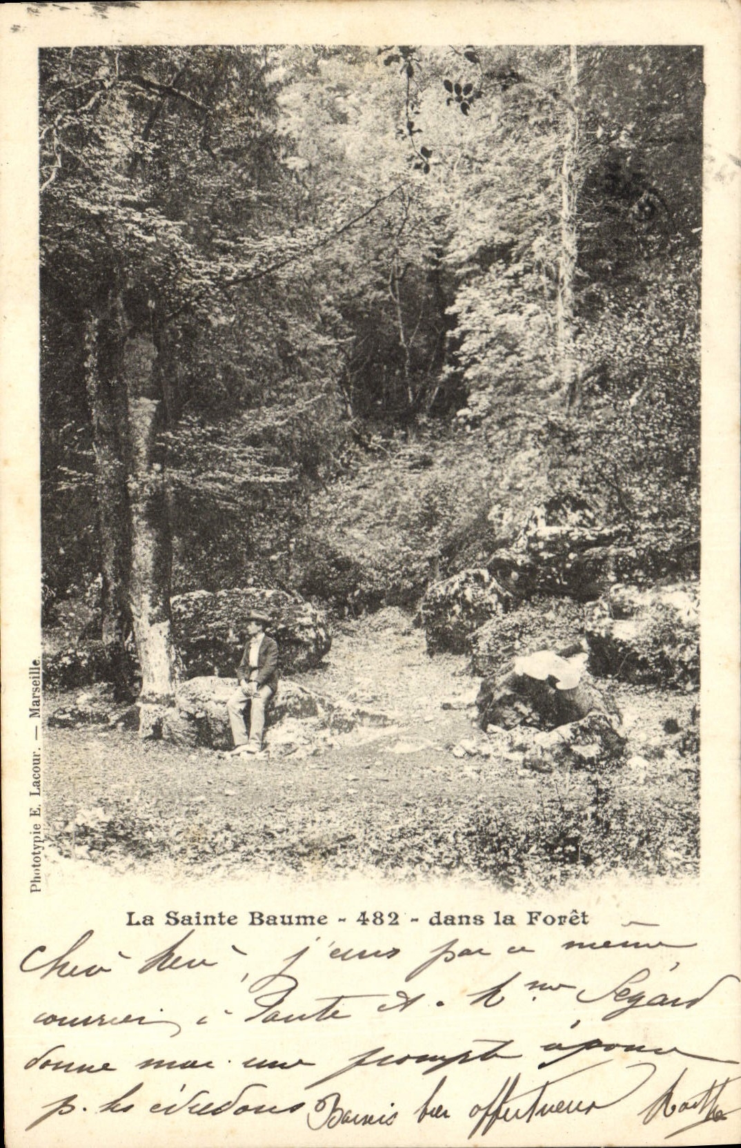 CPA La Sainte Baume dans la Foret