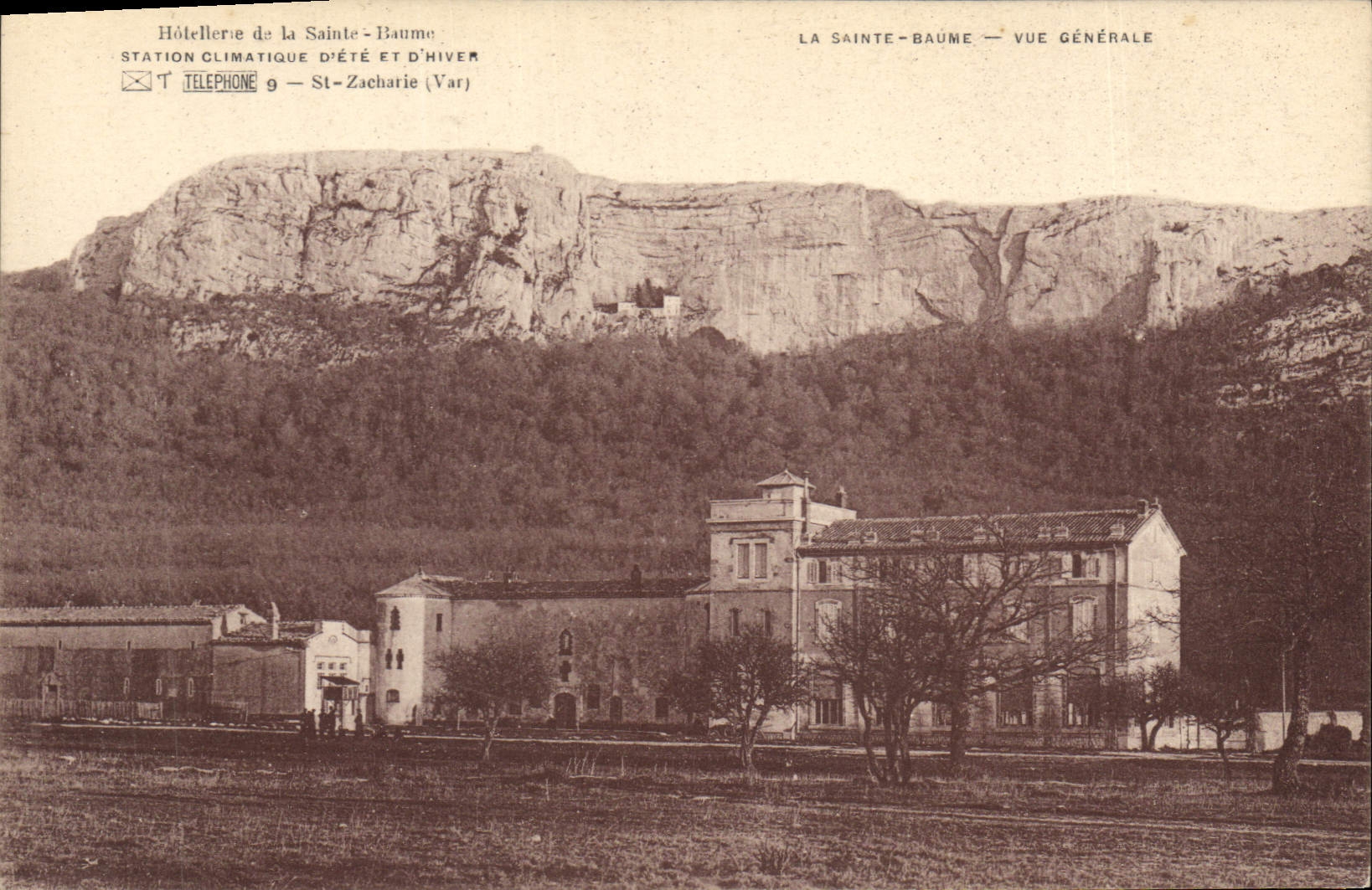 CPA La Sainte Baume Vue Generale