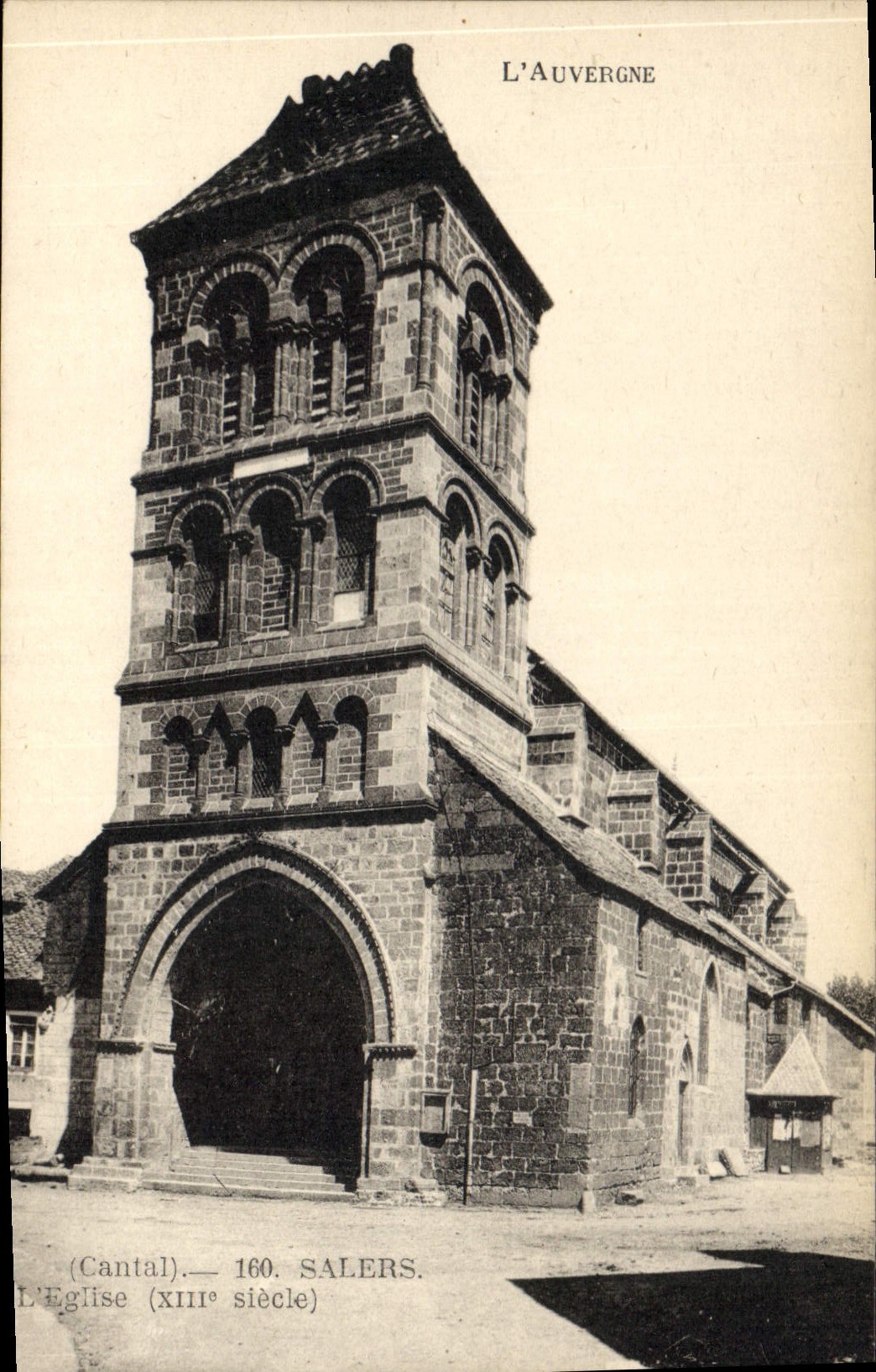 CPA Salers Interieur de l'Eglise La Mise au Tombeau