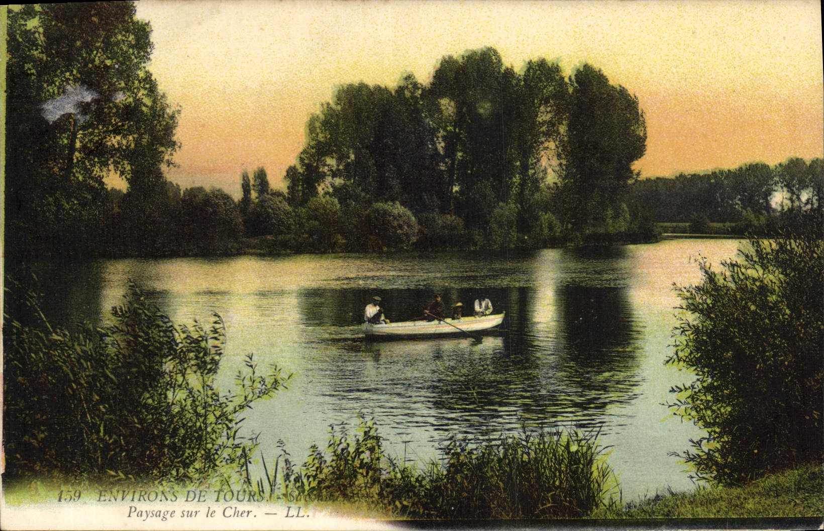 CPA Environs de Tours Paysage sur le Cher 