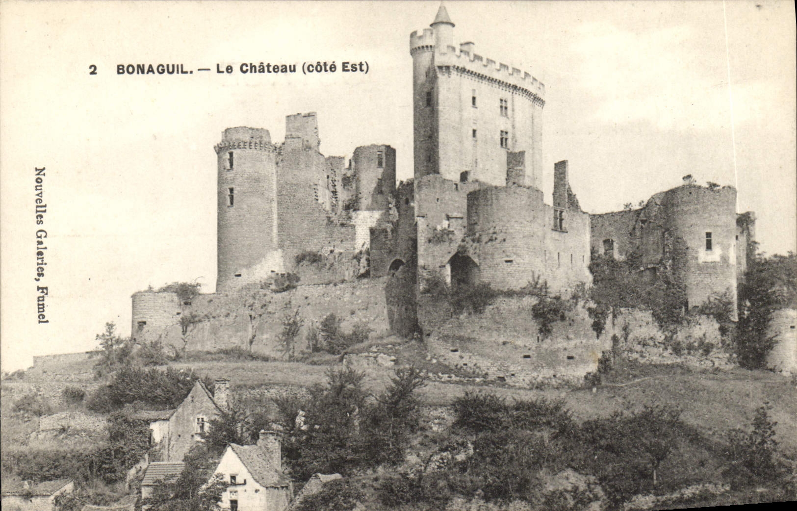 CPA Bonaguil Le Chateau Cote Est 