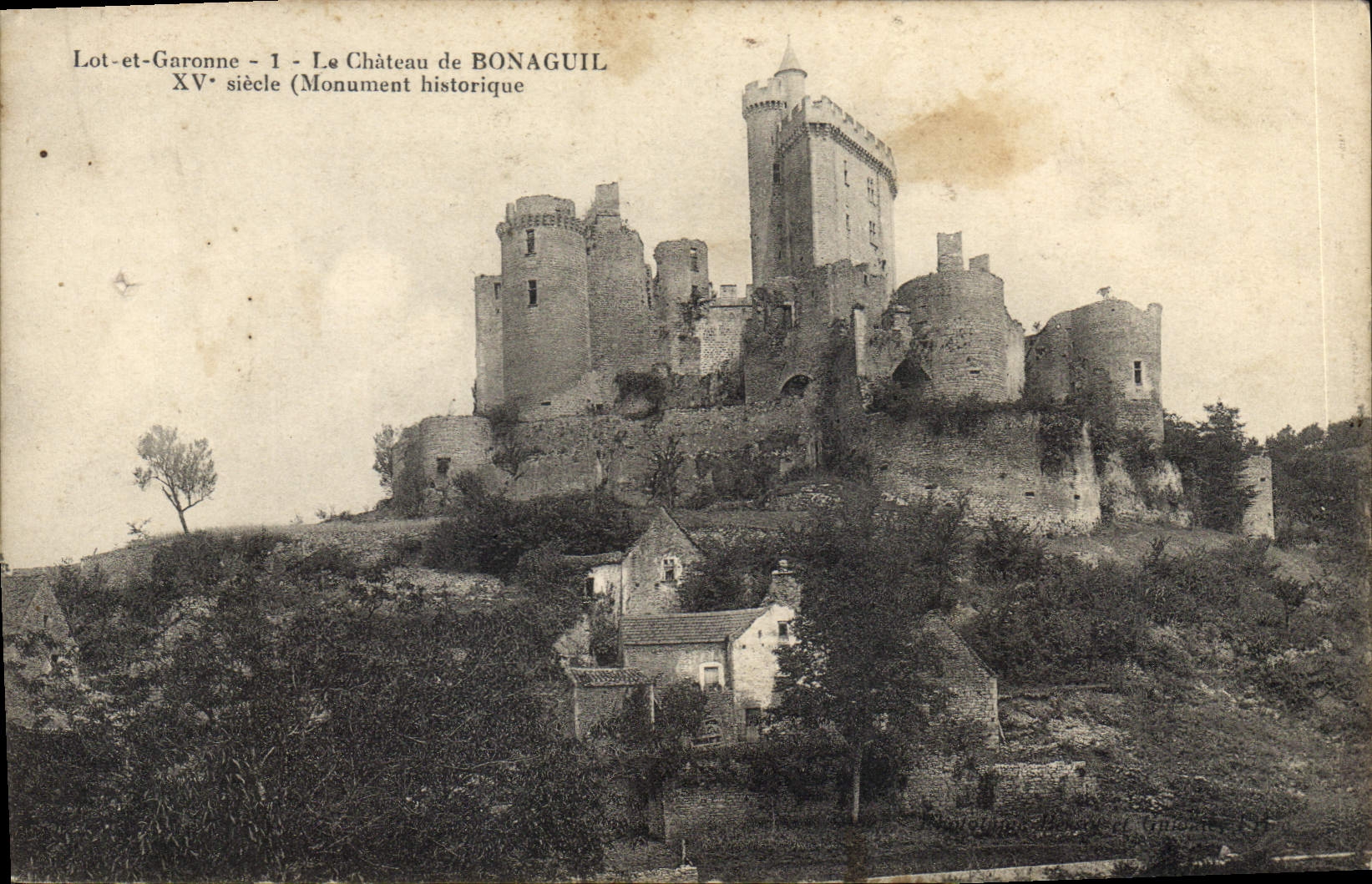 CPA Lot et Garonne Le Chateau de Bonaguil Monument historique