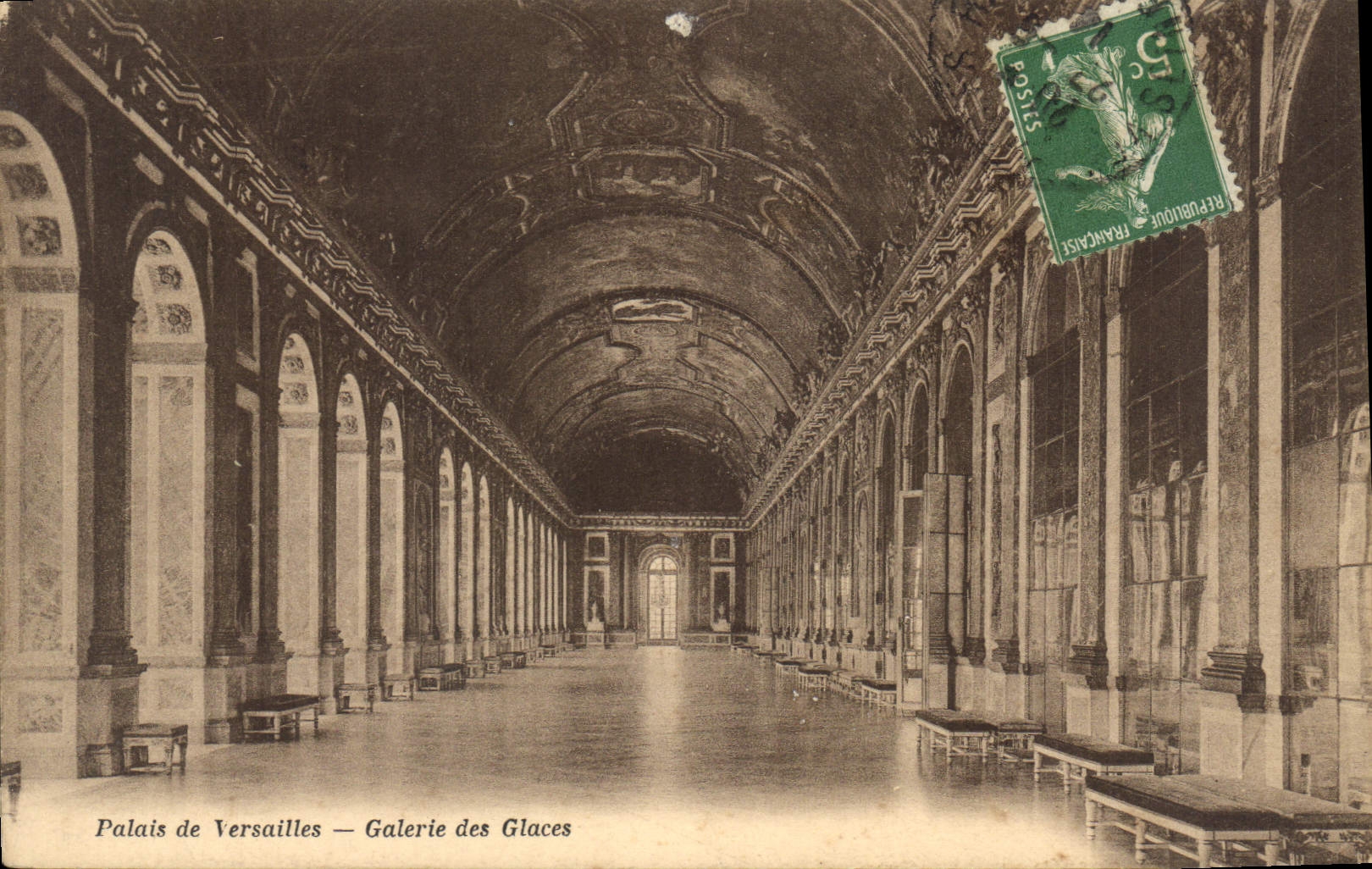 CPA Palais de Versailles Galerie des Glaces 