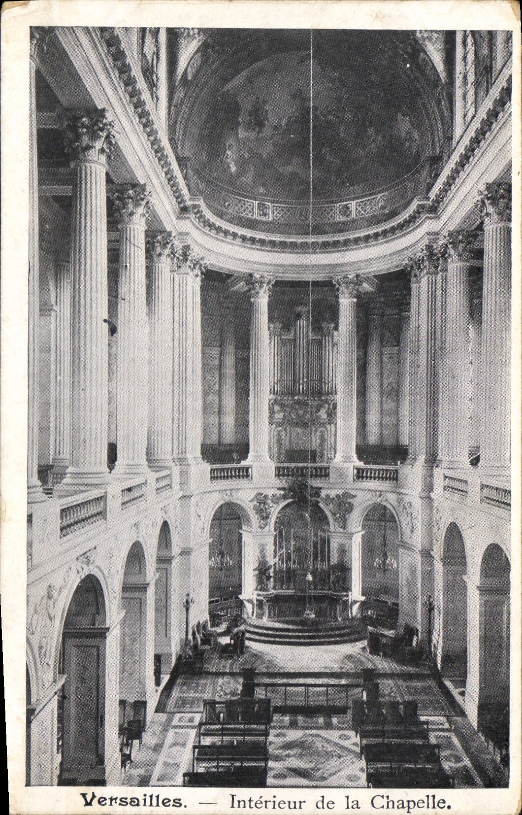 CPA Versailles Interieur de la Chapelle Orgue