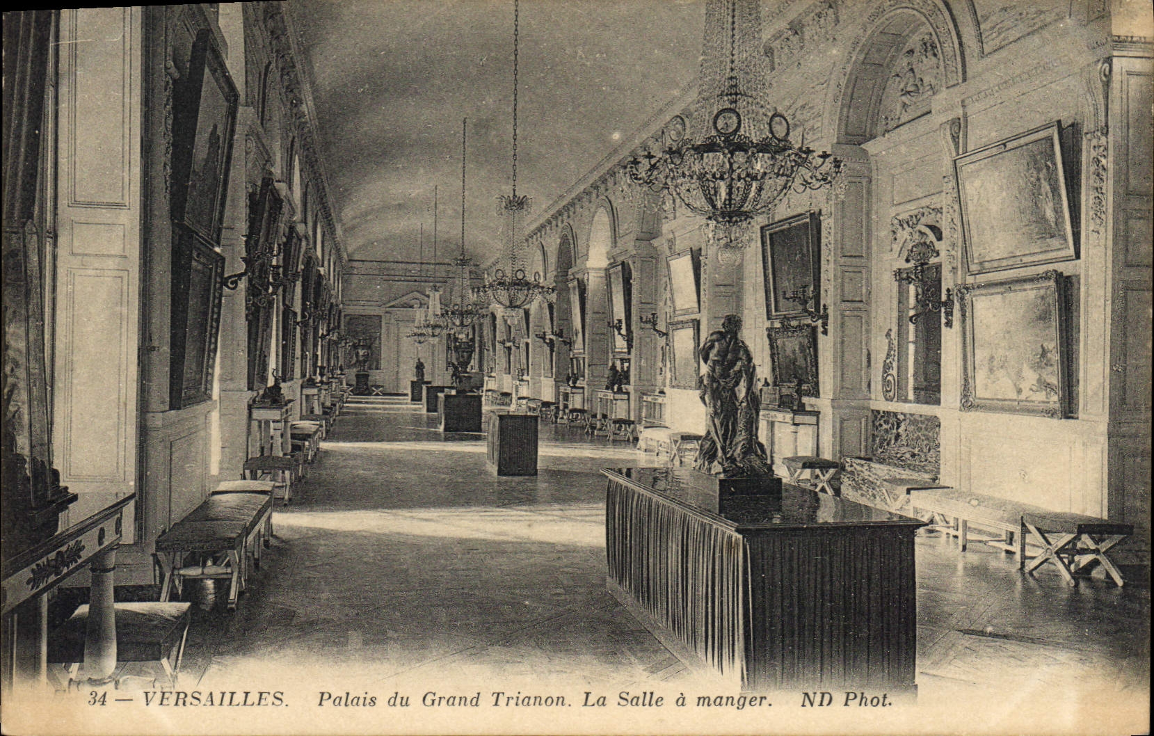 CPA Versailles Palais du Grand Trianon La Salle a manger 