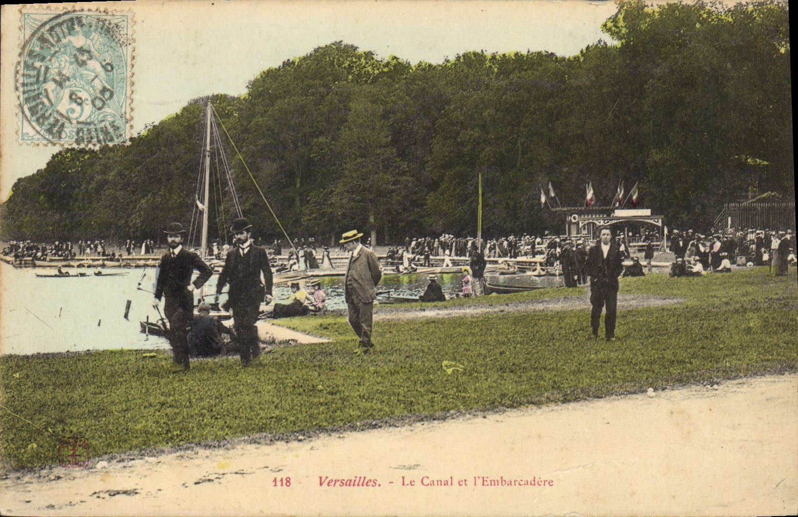 CPA Versailles Le Canal et l'Embarcadere 