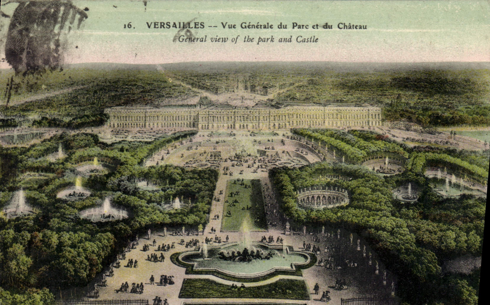 CPA Versailles Vue Generale du Parc et du Chateau 