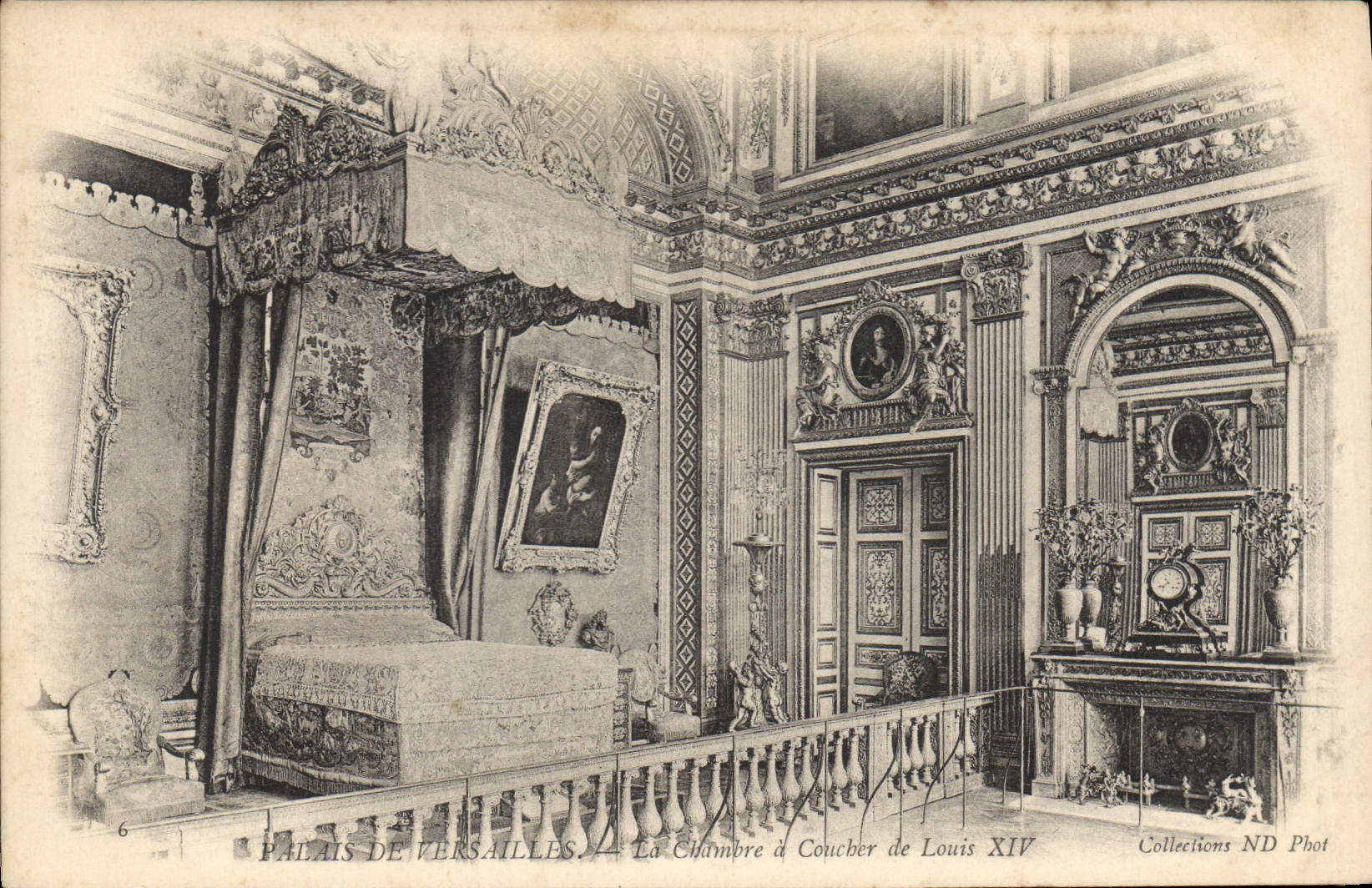 CPA Palais de Versailles La Chambre a Coucher de Louis XIV 