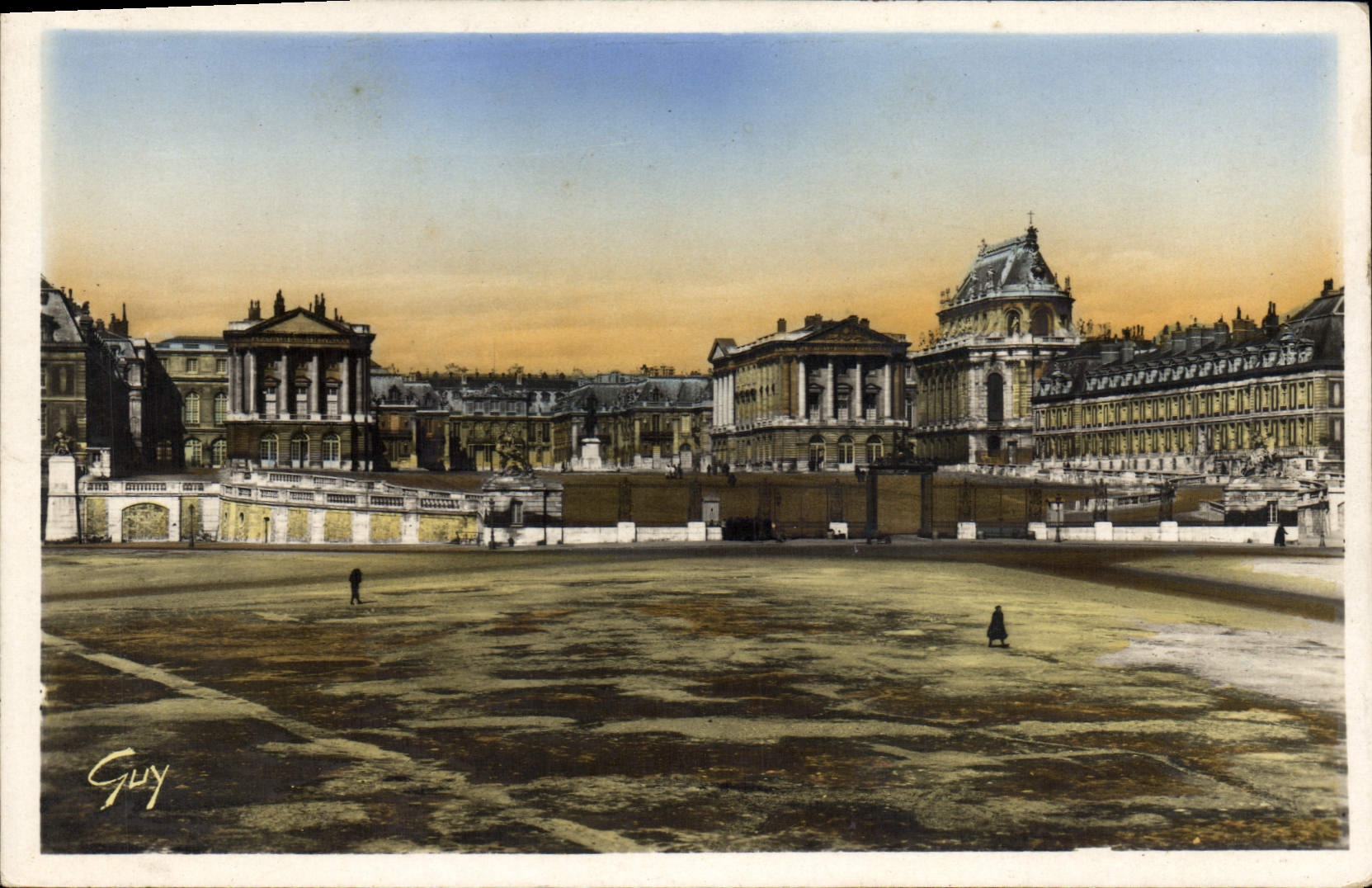 CPA Versailles Le Chateau Facade principale 