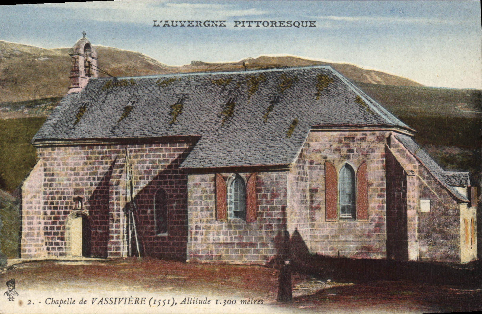 CPA L'Auvergne Chapelle de Vassiviere