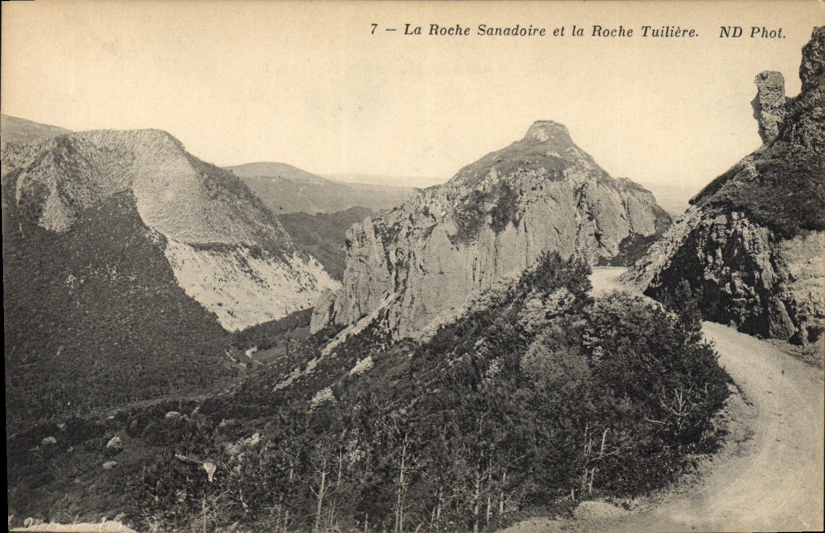 CPA La Roche Sanadoire et la Roche Tuiliere