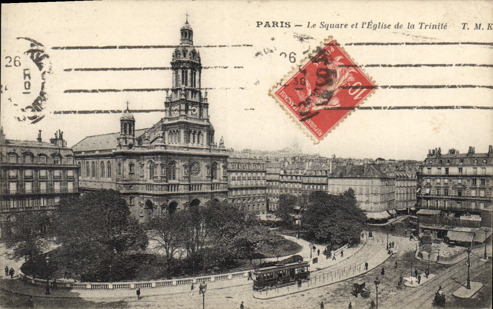 CPA Paris Le Square et l'Eglise de la Trinite