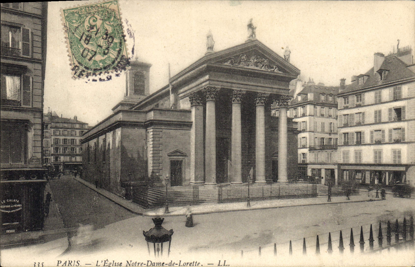 CPA Paris L'Eglise Notre Dame de Lorette 