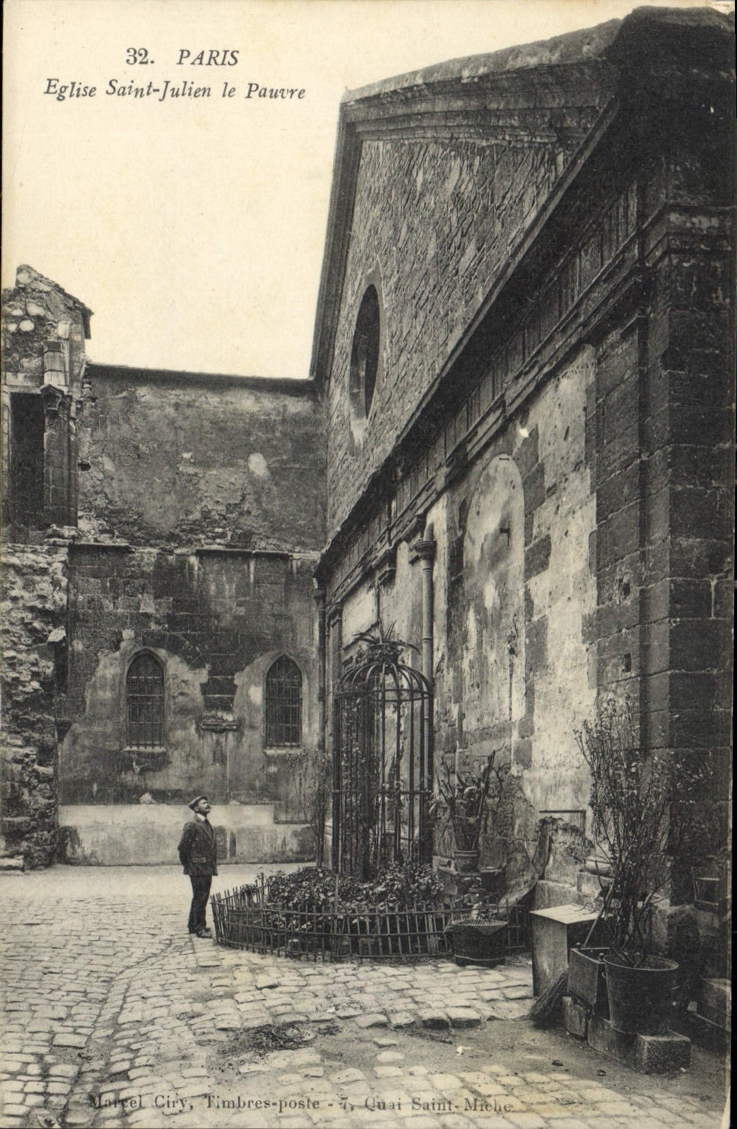CPA Paris Eglise Saint Julien le Pauvre