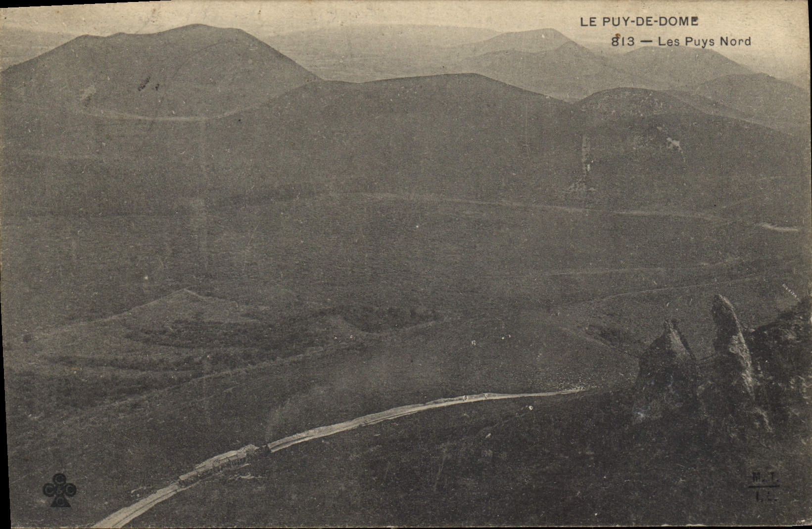 CPA Le Puy de Dome Les Puys Nord 