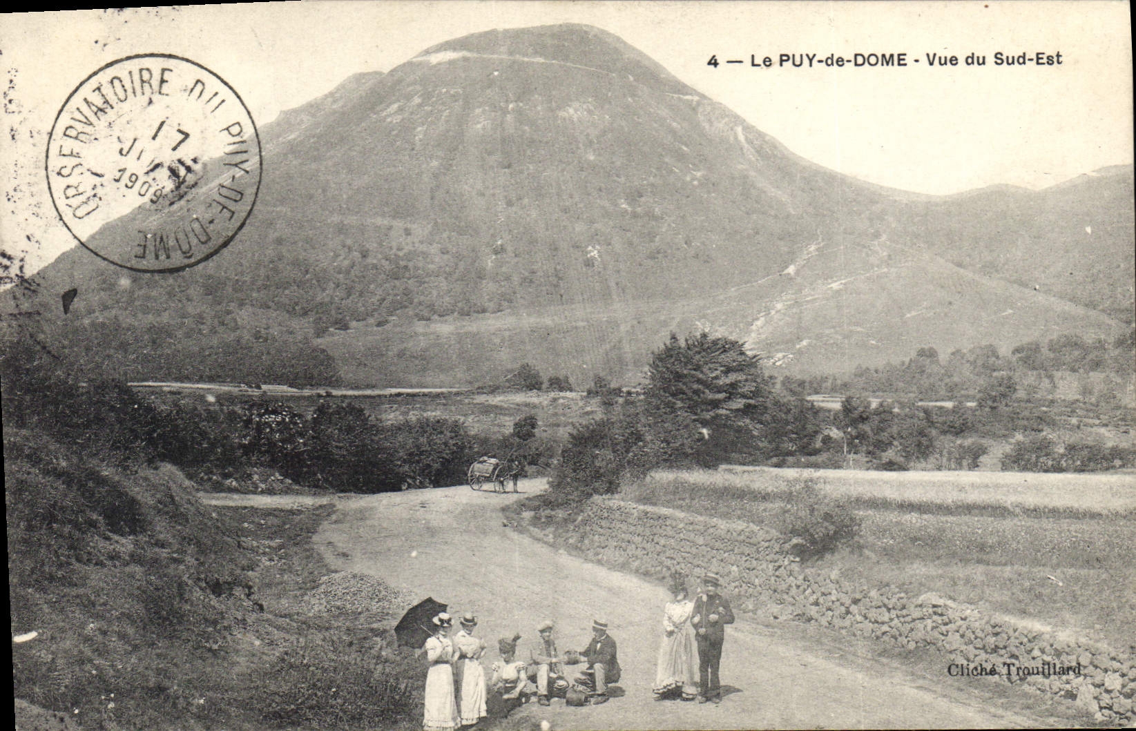 CPA Le Puy de Dome Vue du Sud Est 