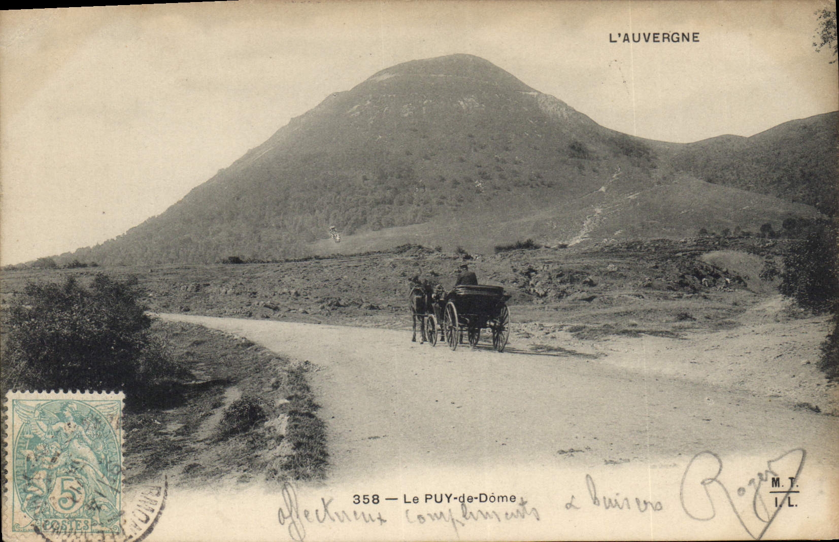 CPA L'Auvergne Le Puy de Dome 