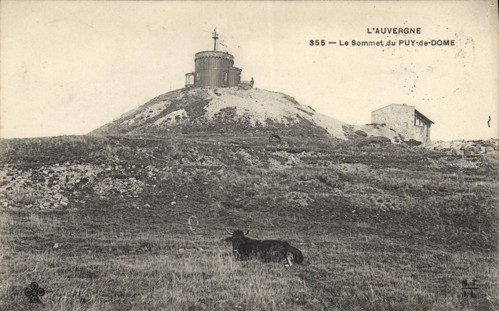 CPA L'Auvergne Le Sommet du Puy de Dome 