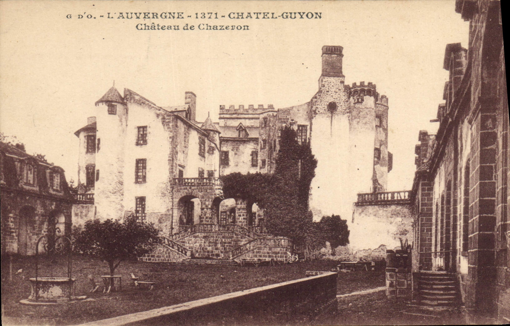 CPA Chatel Guyon Chateau de Chazeron