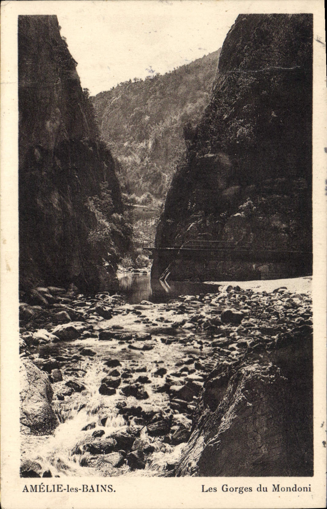 CPA Amelie les Bains Les Gorges du Mondoni
