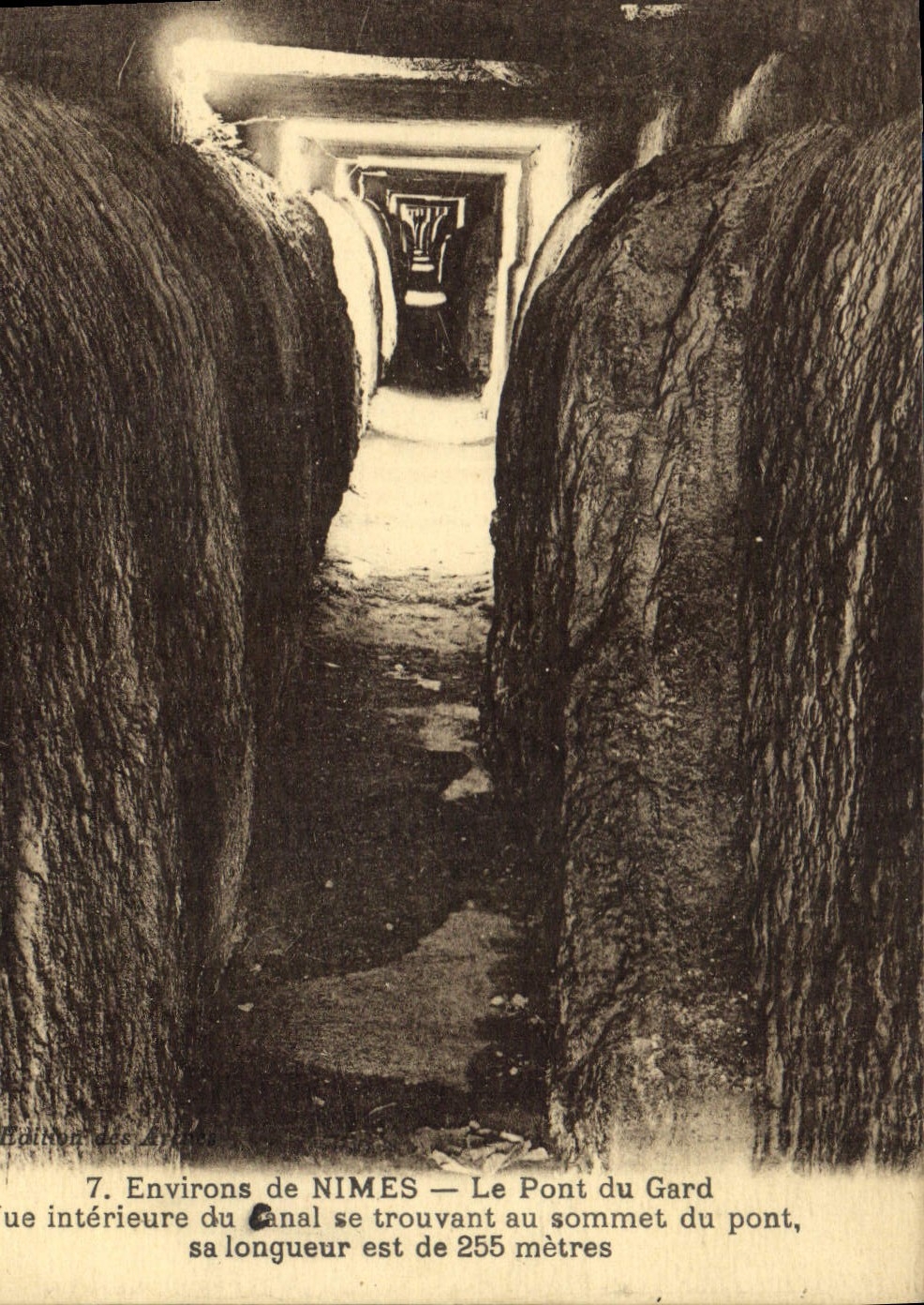CPA Environs de Nimes Le Pont du Gard 