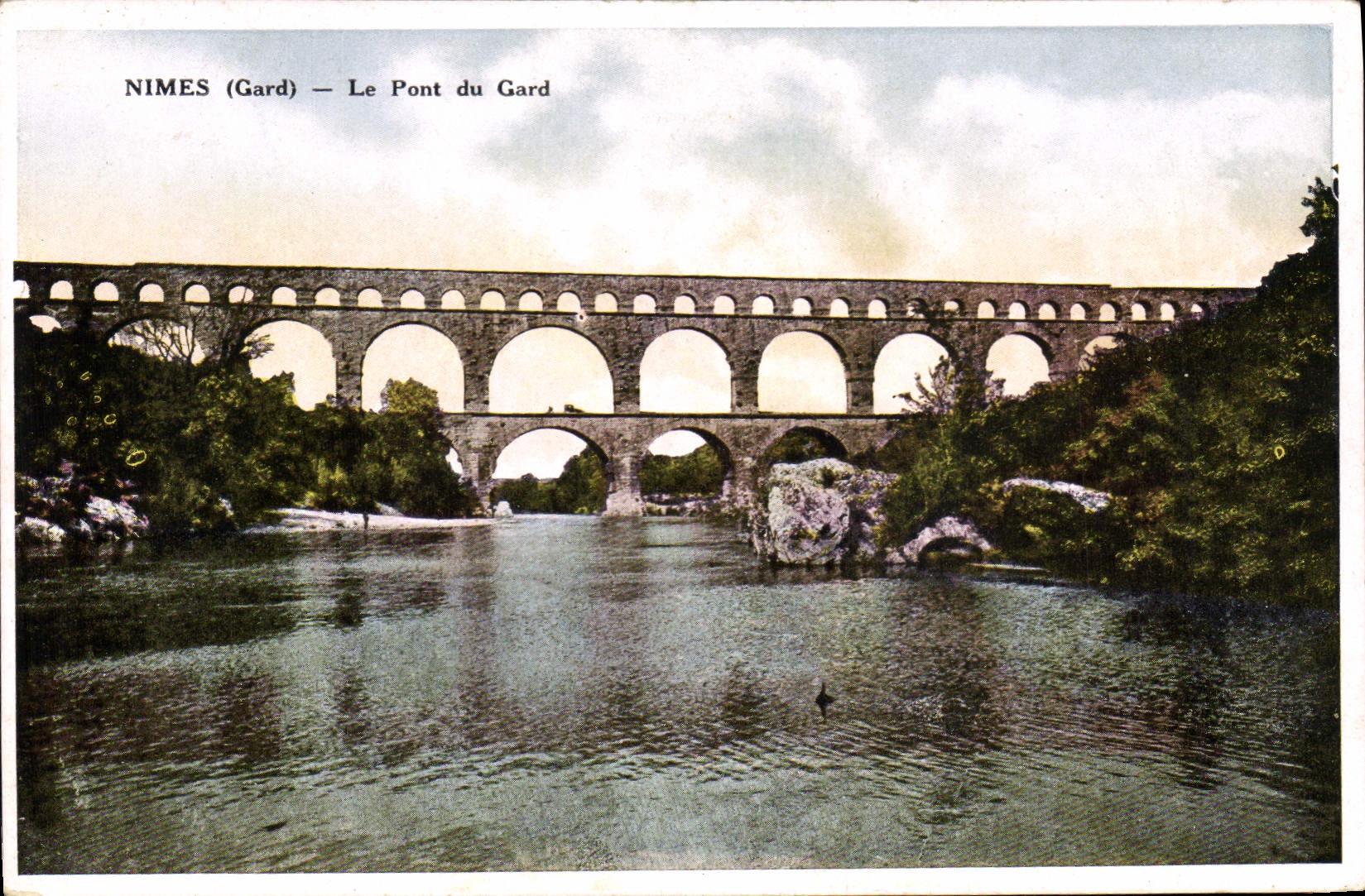 CPA Nimes Gard Le Pont du Gard 