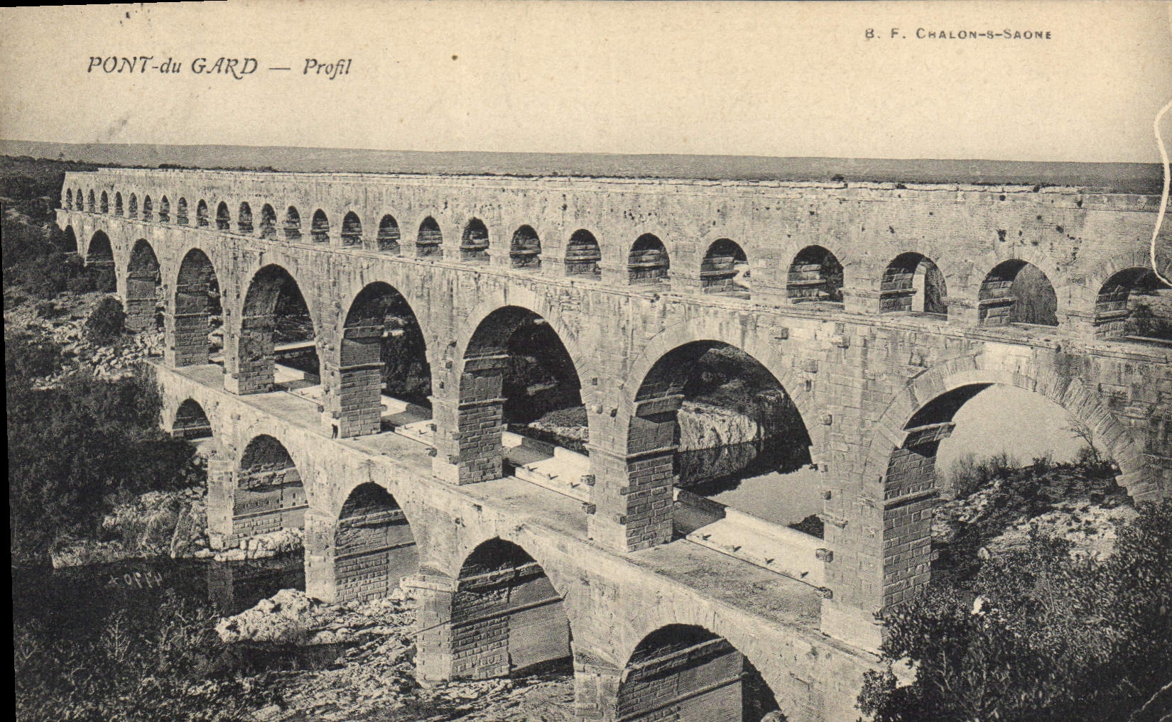 CPA Pont du Gard 