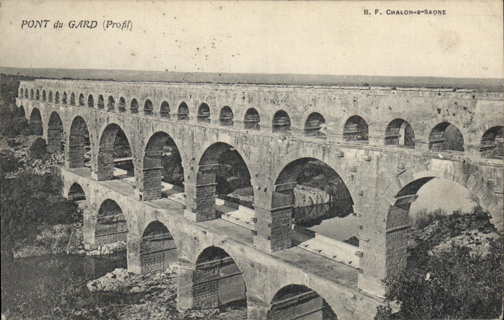 CPA Pont du Gard 