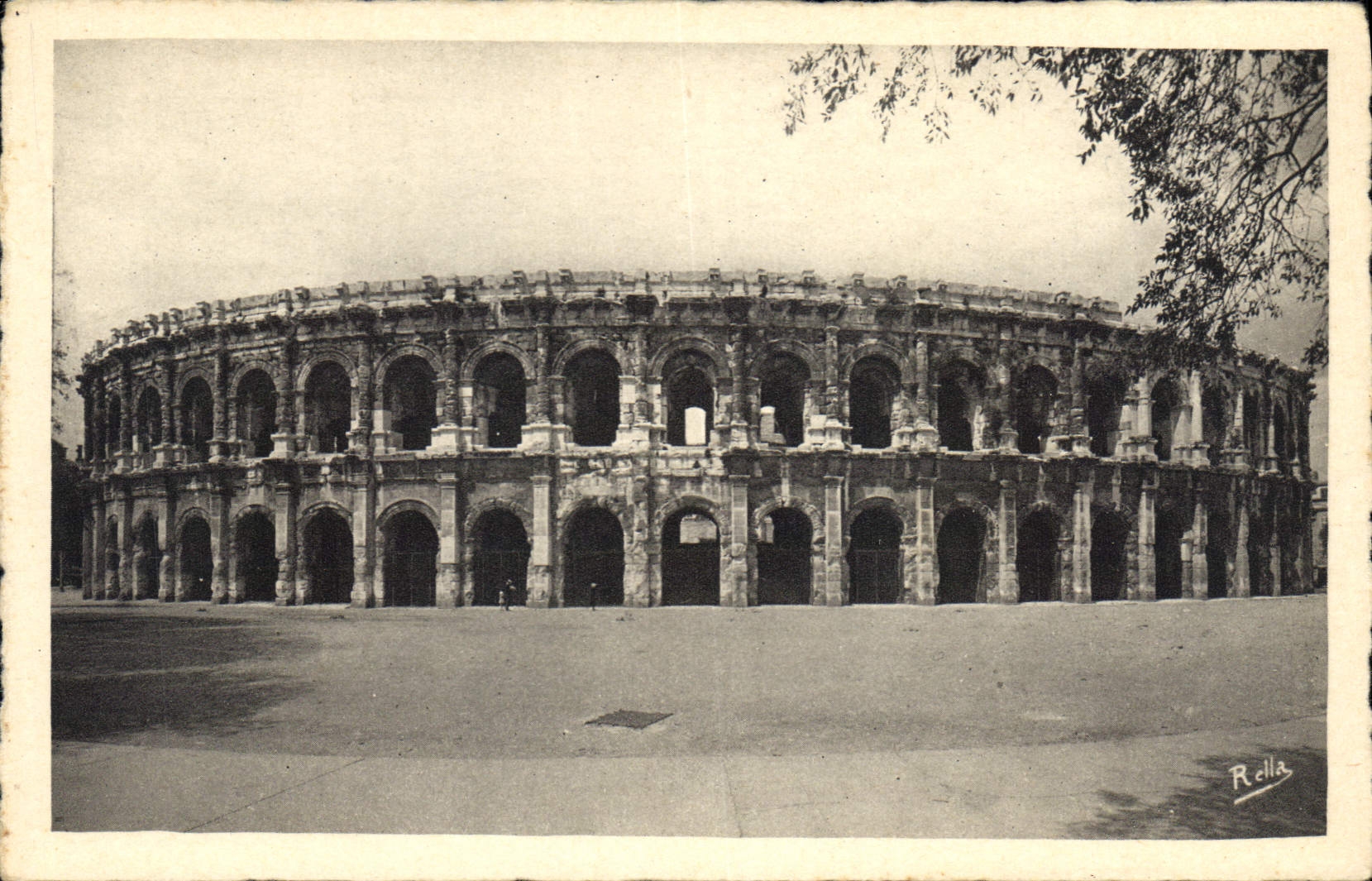 CPA Nimes Gard Les Arenes ampitheatre romain 