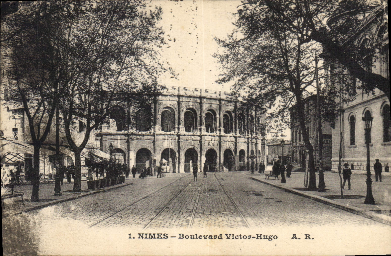 CPA Nimes Boulevard Victor Hugo 