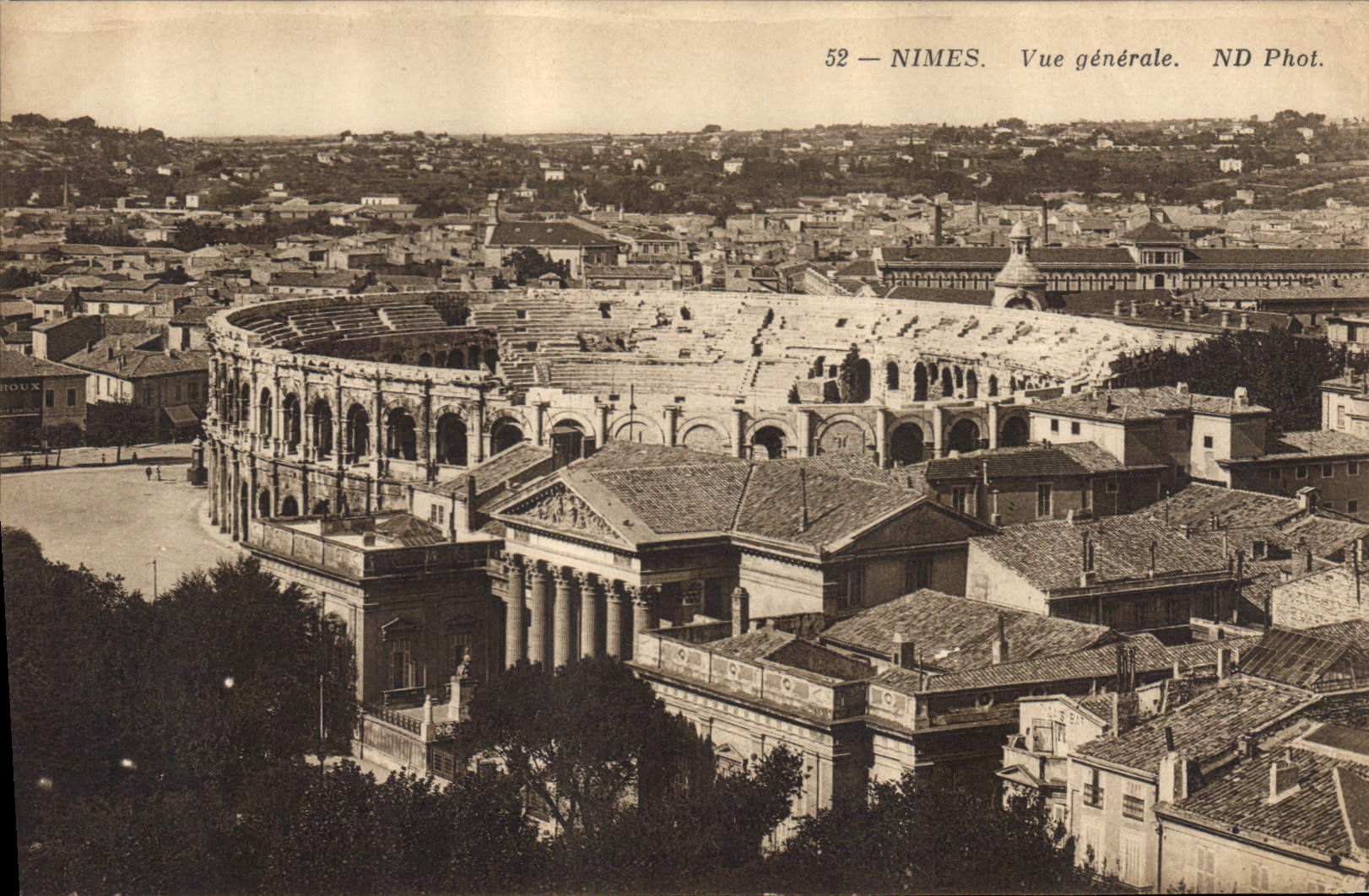 CPA Nimes Vue generale 