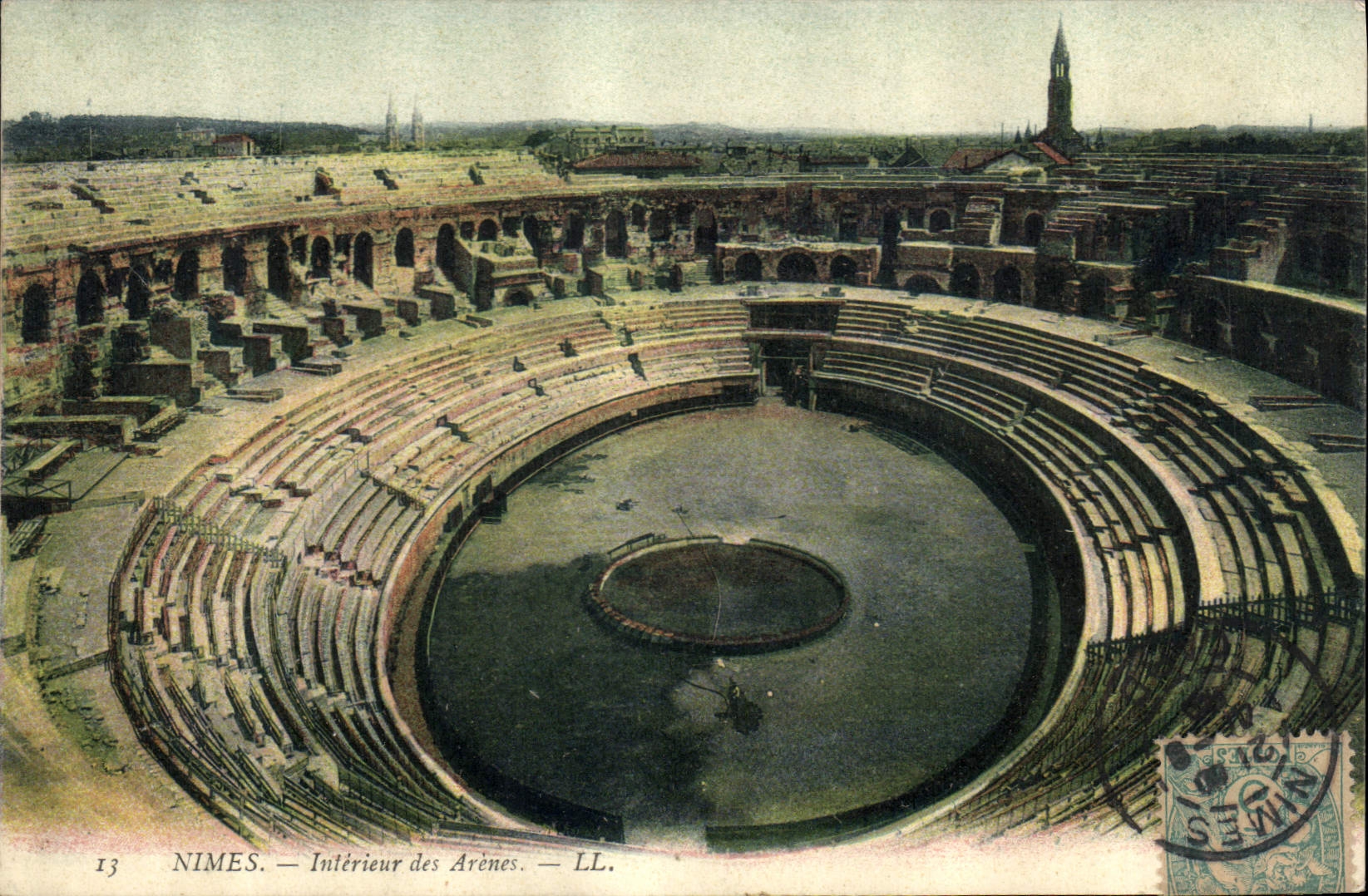 CPA Nimes Interieur des Arenes 
