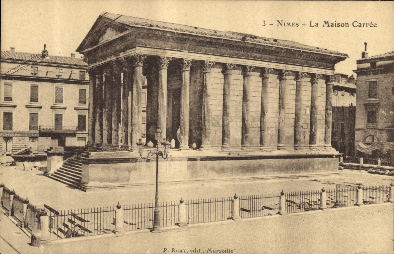 CPA Nimes La Maison Carree 
