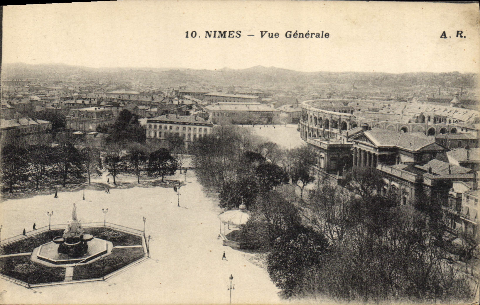 CPA Nimes Vue Generale 