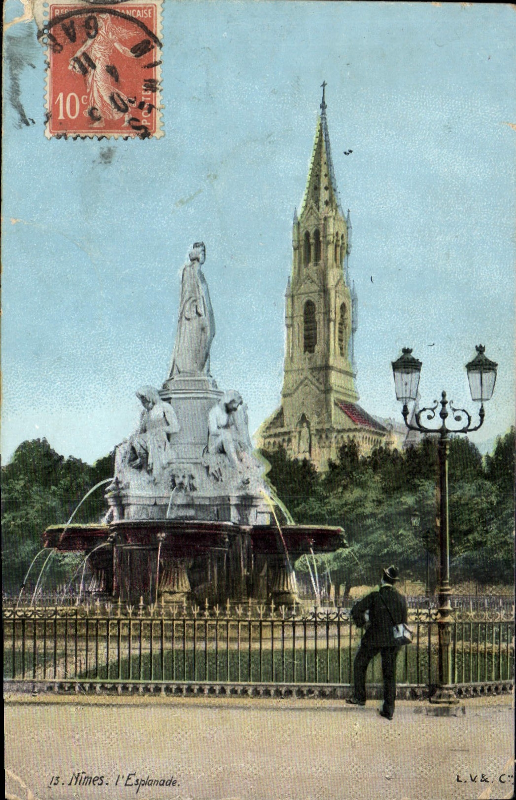 CPA Nimes L'Esplanade 