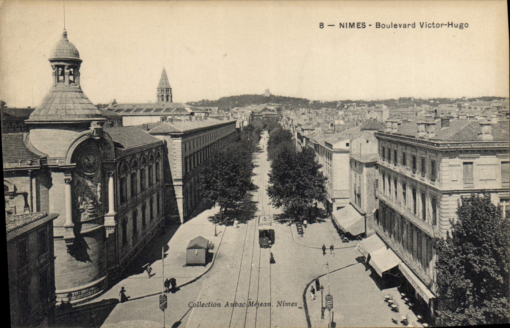 CPA Nimes Boulevard Victor Hugo 