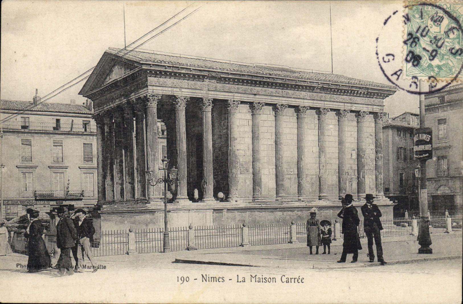 CPA Nimes La Maison Carree 