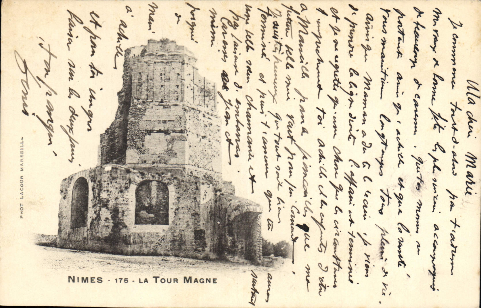 CPA Nimes la Tour Magne 