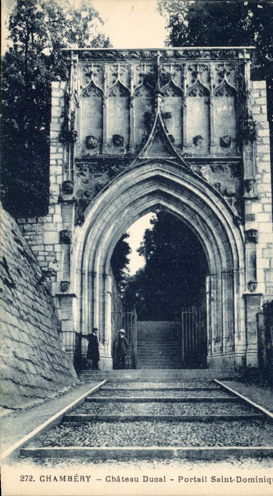 CPA Chambery Chateau Ducal Portail Saint Dominique