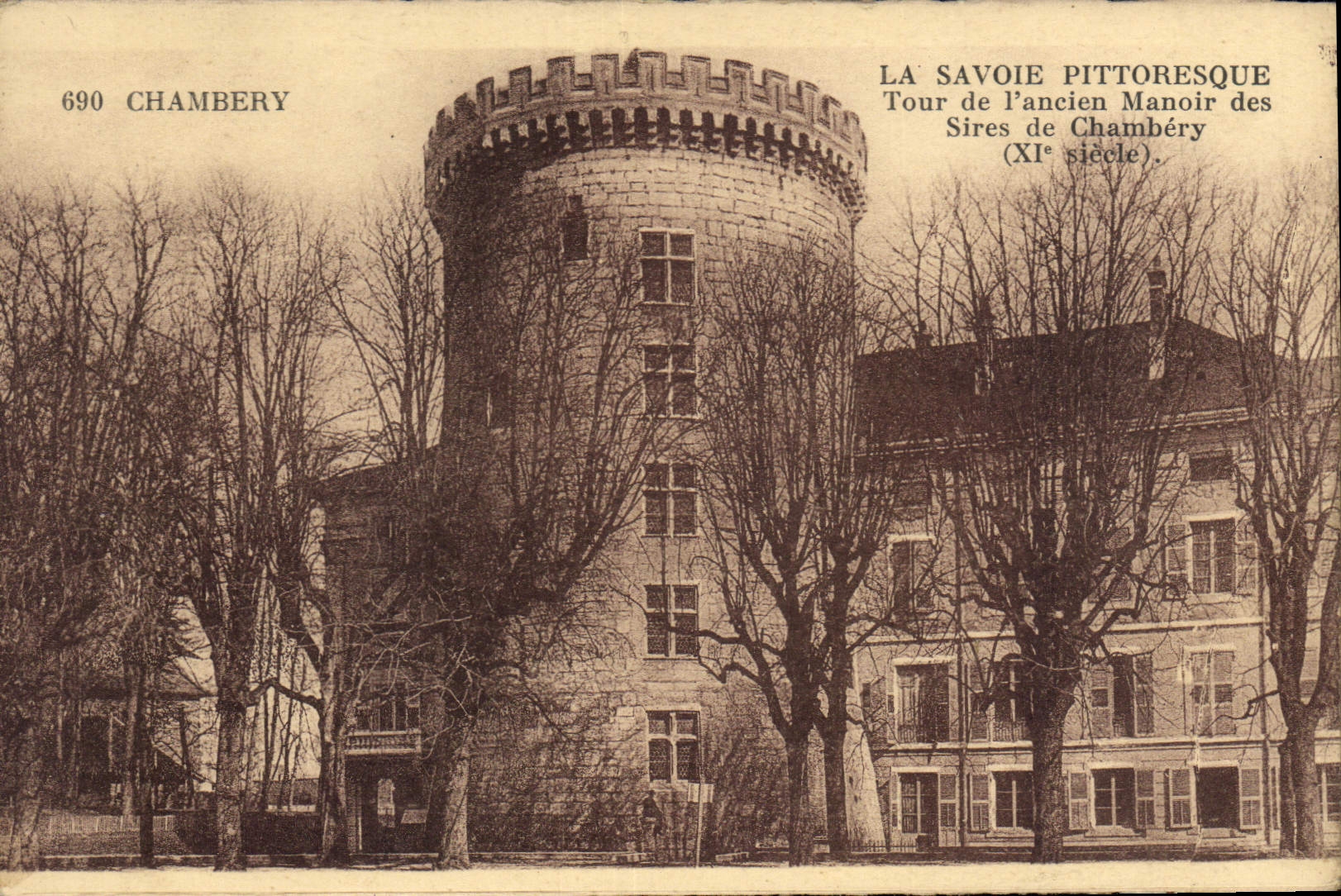 CPA Chambery la Savoie Pittoresque Tour de l'ancien Manoir des Sires de Chambery XI siecle 