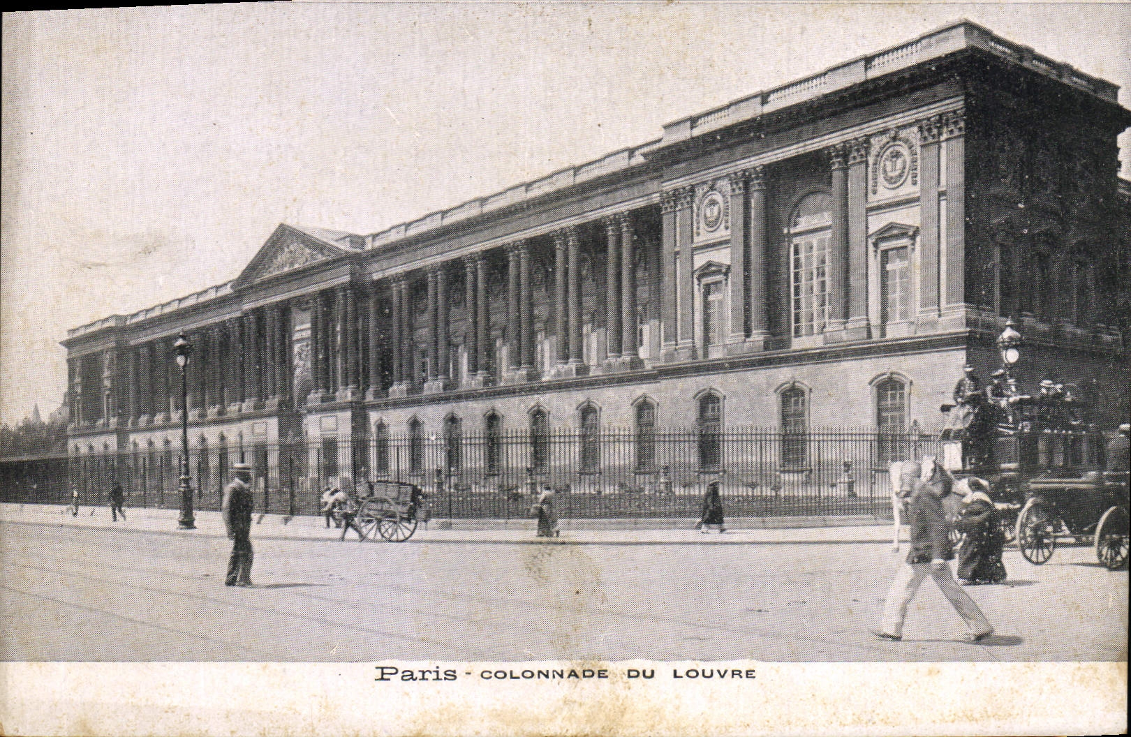 CPA Paris Colonnade du Louvre 