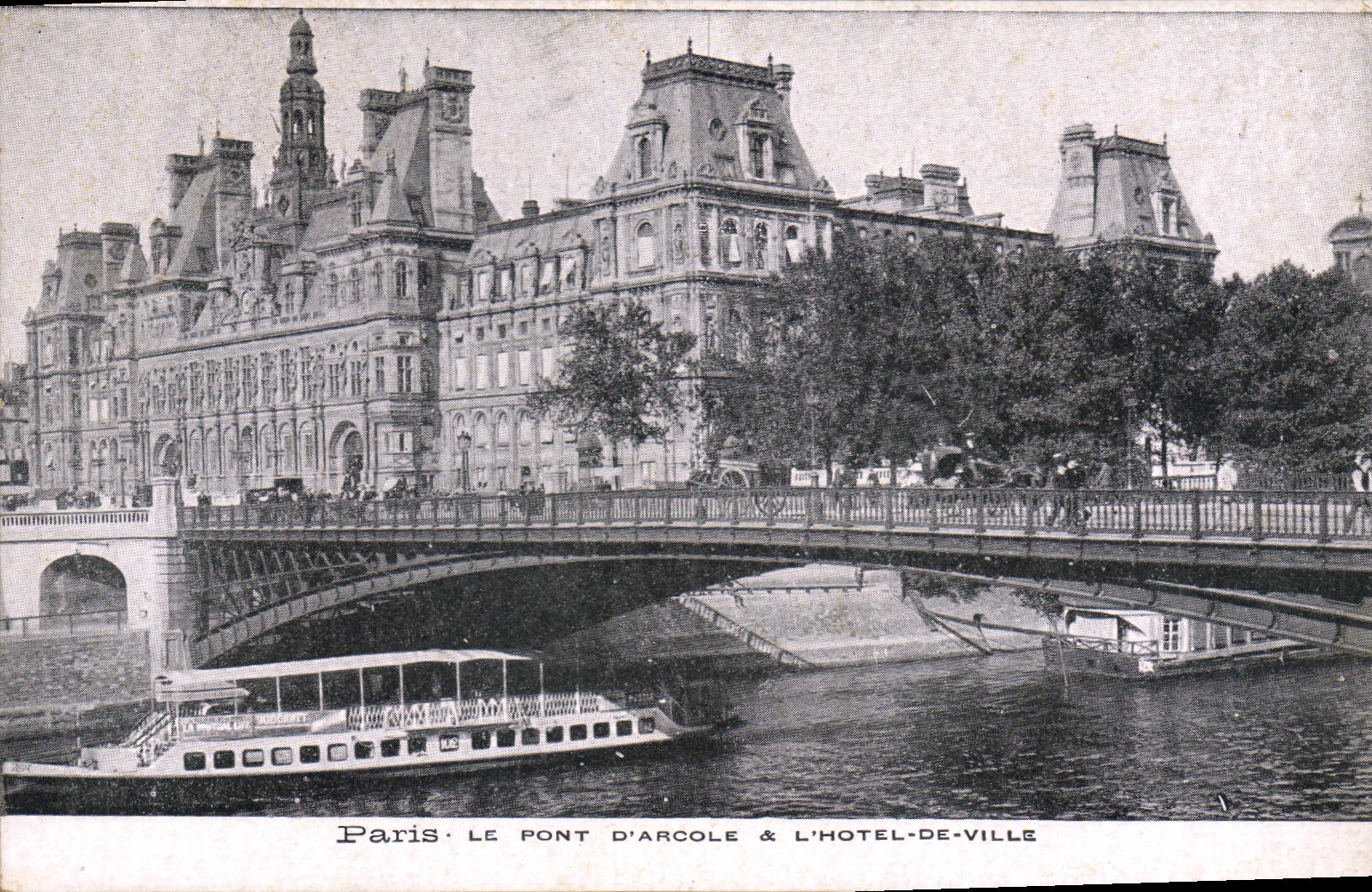 CPA Paris le Pont d'Arcole et l'hotel de Ville 