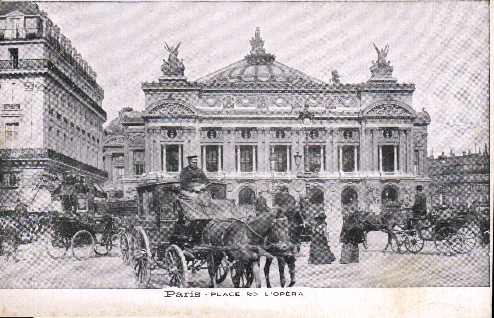 CPA Paris Place du l'Opera 