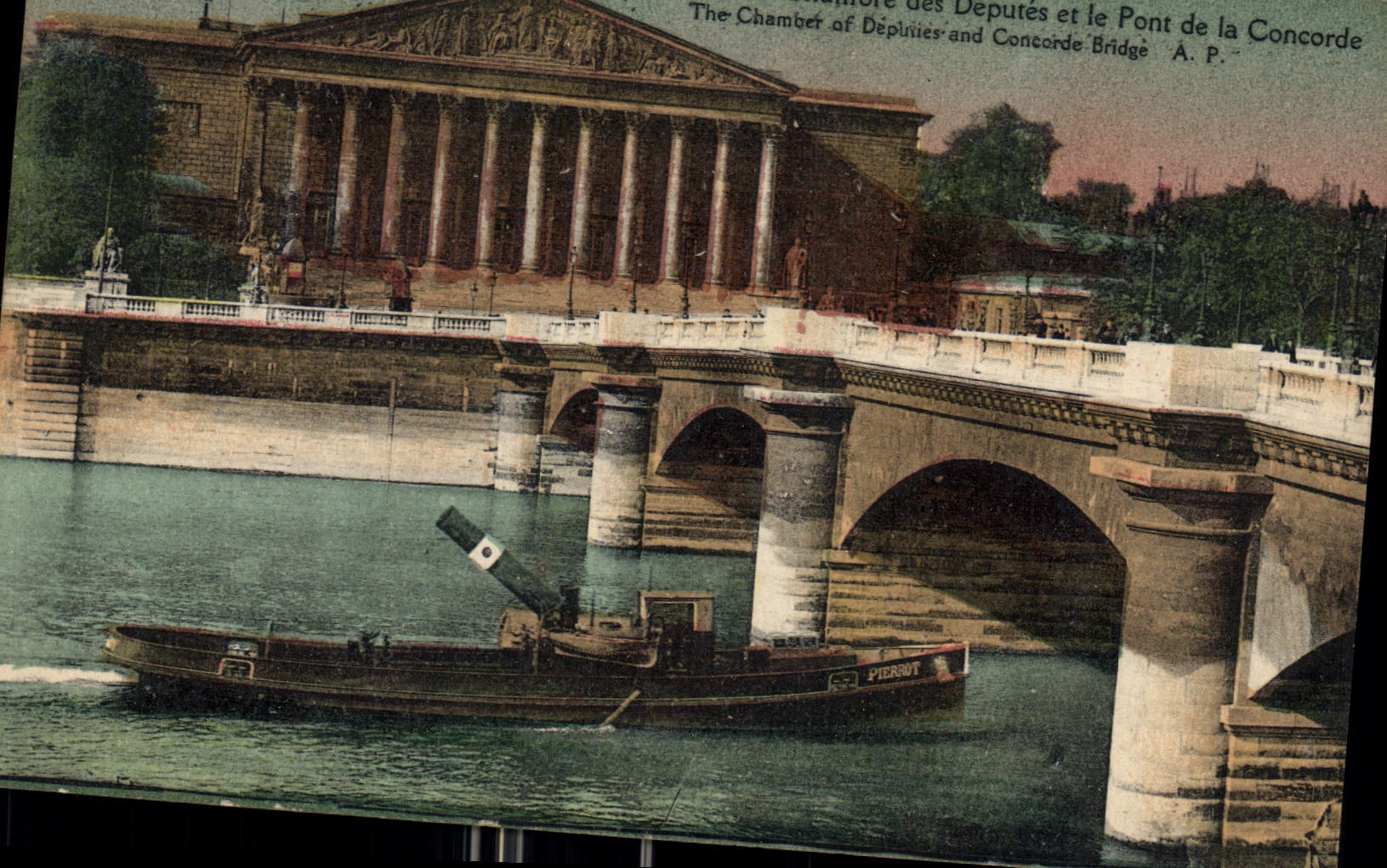 CPA Paris la Chambre des Deputes et le Pont de la Concorde Bateau